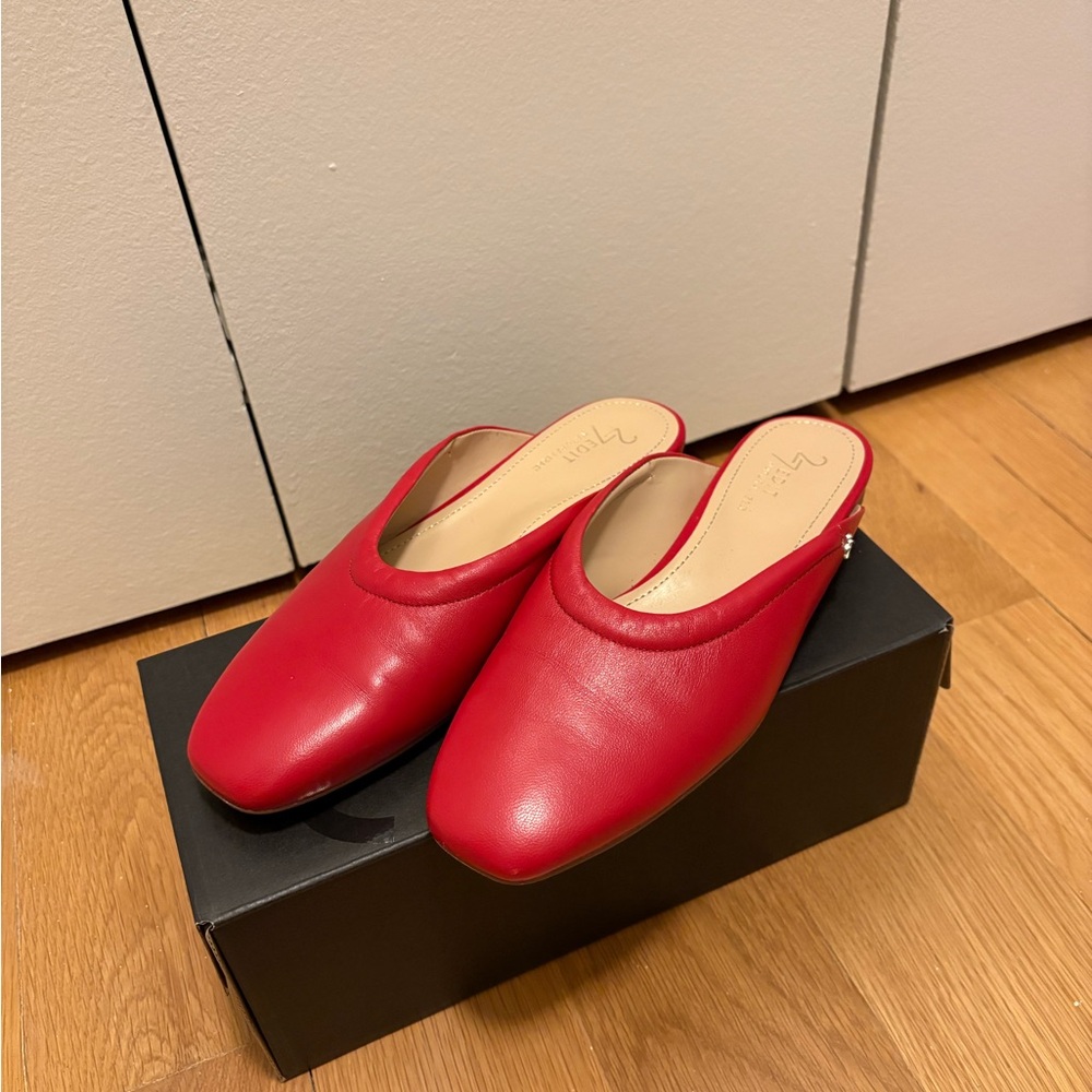 Naturalizer Red Mules Sleek Contemporary Design